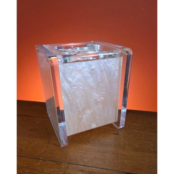 Vintage L & R Enterprises Hand Made MCM Lucite Pink Clear Tissue Box CA USA - Picture 1 of 10